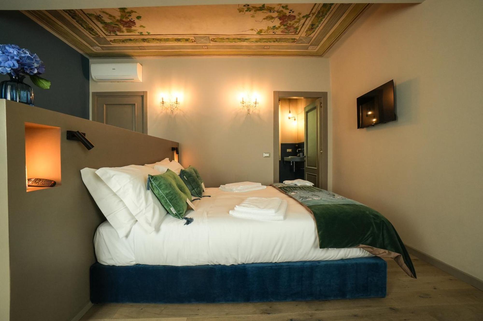 Sant'Eufemia 30 Bed & Breakfast Modena Dış mekan fotoğraf